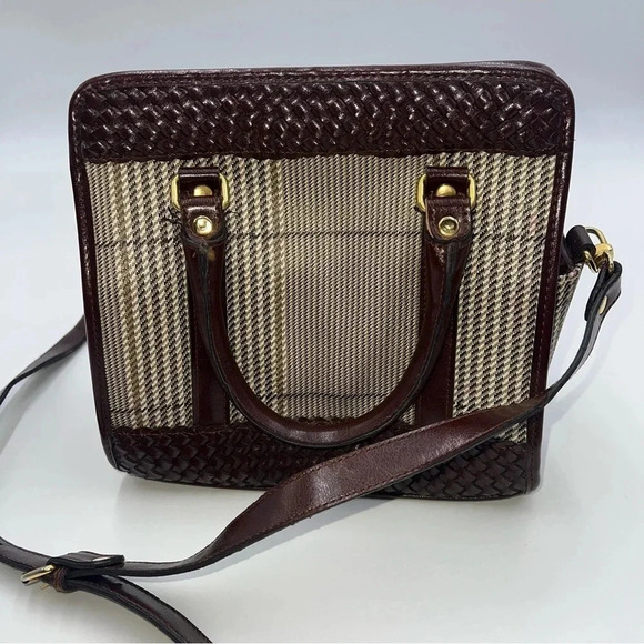 MC‎ Marc Chantal Shoulder Crossbody Handbag Brown & Beige Tartan Purse - Picture 6 of 10